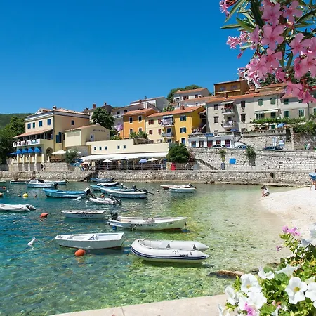 Teodora, An Ideal Hideaway For Families And Friends * Krapan