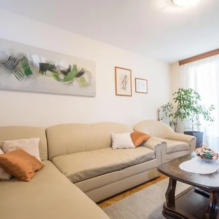 Teodora, An Ideal Hideaway For Families And Friends 別荘