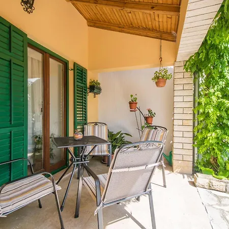 Teodora, An Ideal Hideaway For Families And Friends *